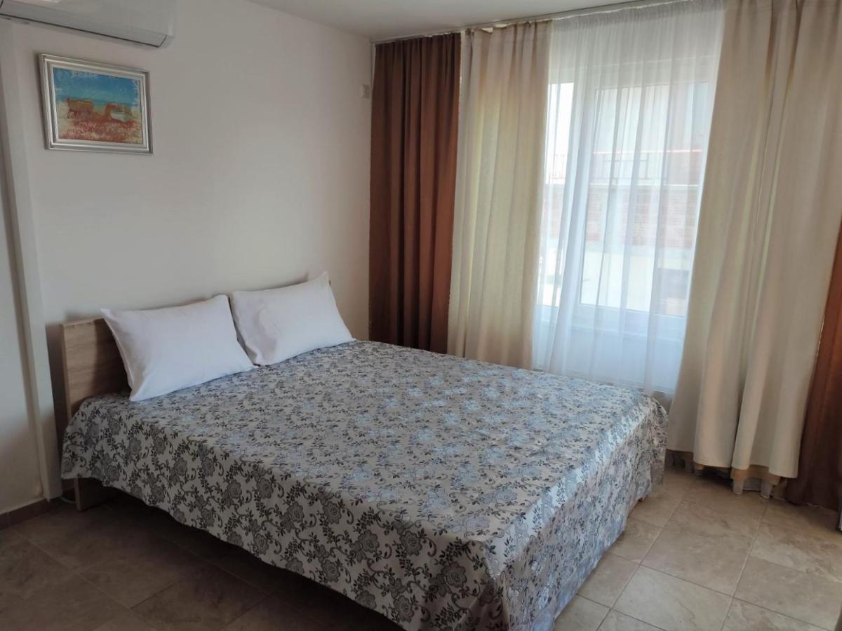 Veda Guest House Pomorie Extérieur photo