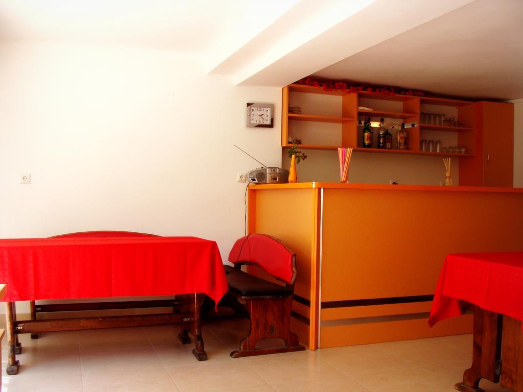 Veda Guest House Pomorie Extérieur photo