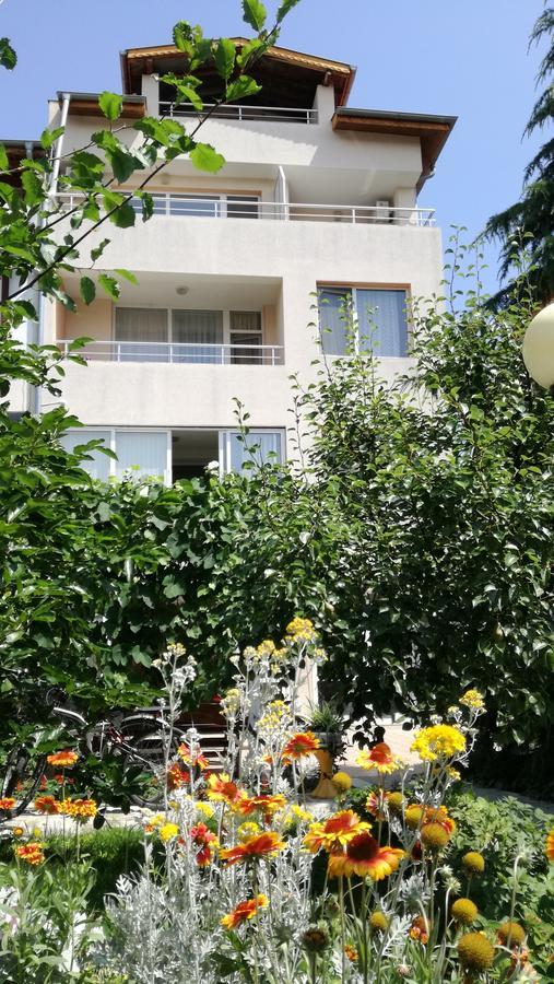 Veda Guest House Pomorie Extérieur photo